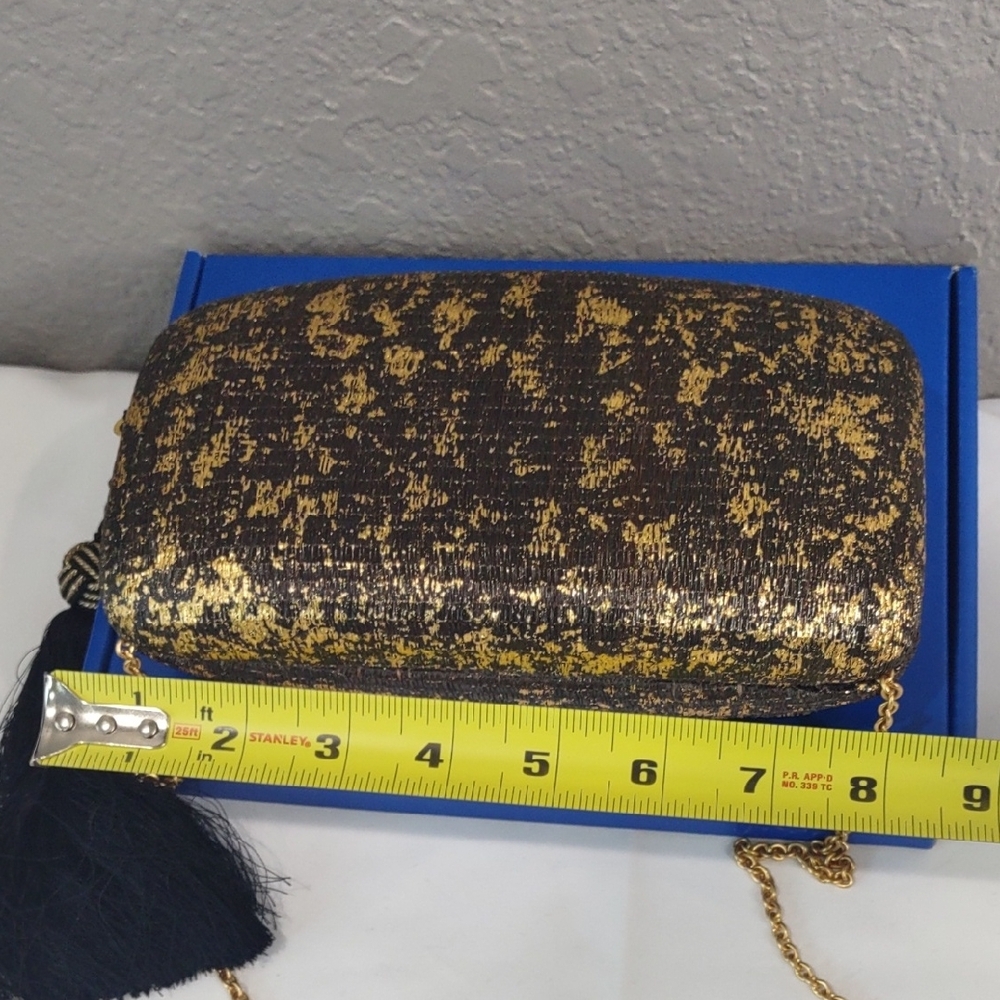 KAYU Elegant Gold and Black Clutch - Picture 8 of 17